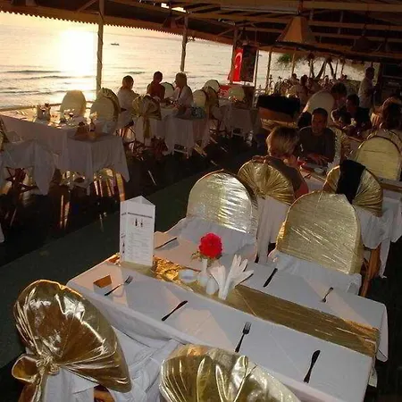 Hotell Clover Magic Nova